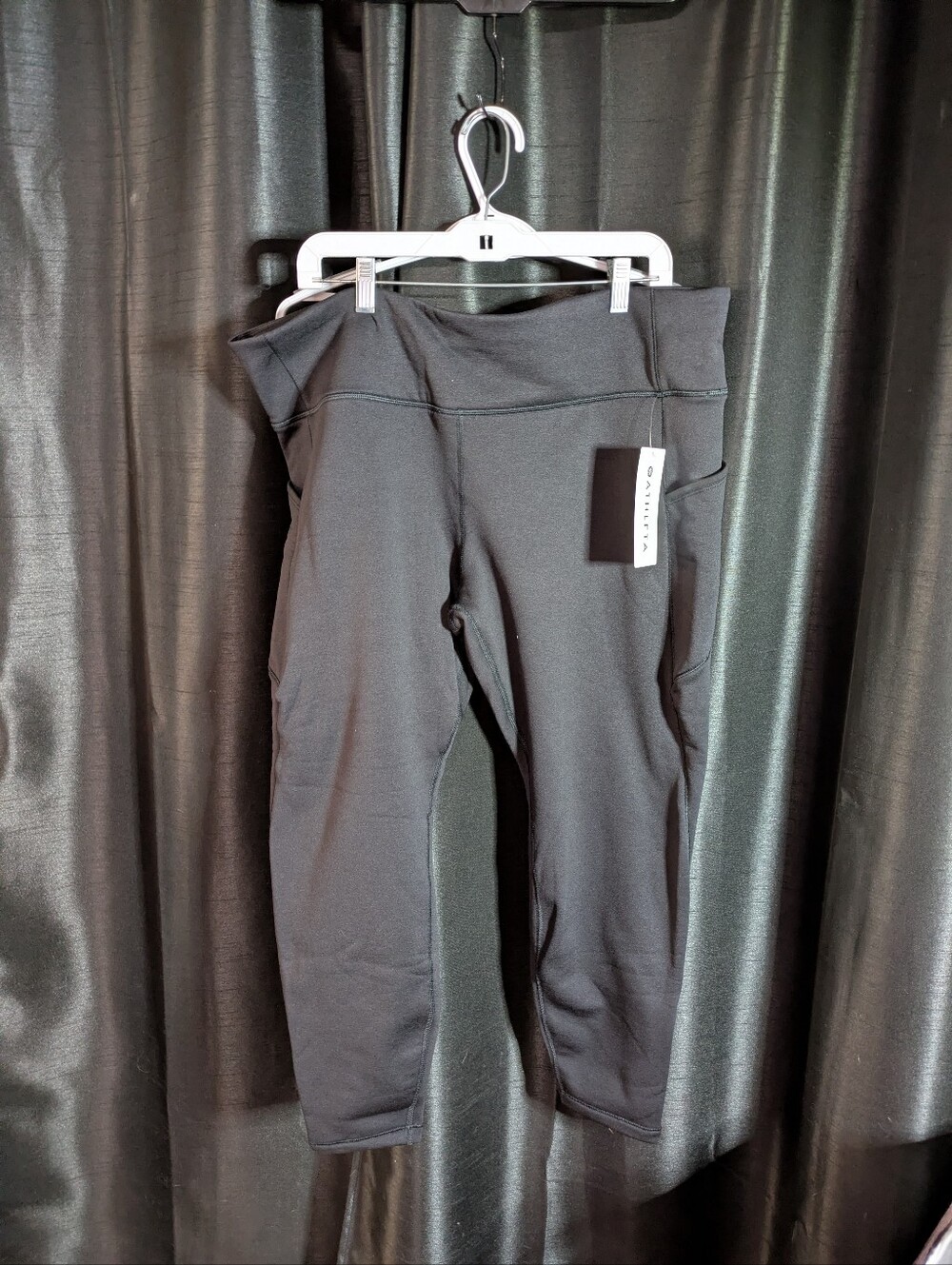 E2 NWT Athleta Altitude Edge Stash Tight Size 2X